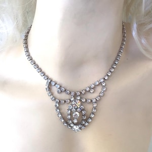 Vintage 50s Jewelry / Choker Necklace / Clear Rhinestone / Silver Tone / Choker Necklace / Mid Century / Unsigned Jewelry /Rhinestone Choker