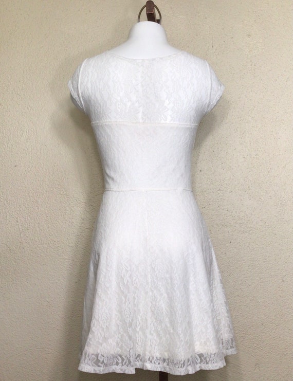 00s Hollister White Floral Lace Cap Sleeve Babydo… - image 8