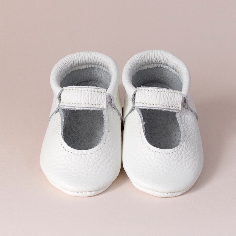 Choose color)) Italian leather. MJ baby moccasins, newborn ,infant, toddler, birthday shoes, baby gift, summer moccasins, baby shower Choose color)) Italian leather. MJ baby moccasins, newborn ,infant, toddler, birthday shoes, baby gift, summer moccasins, baby shower