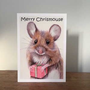 プレゼントを持ったかわいい野ネズミ、「Chrismouse」、5 x 7 インチのグリーティング カード、イギリスのアーティスト