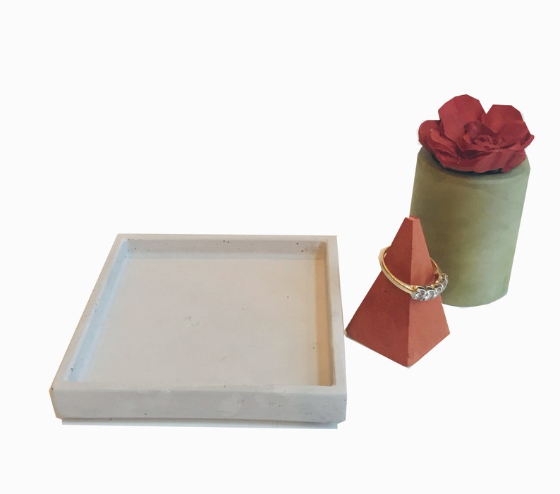 Square Concrete Tray 4 inch, FREE SHIPPING image 1