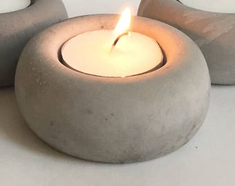 Round Concrete Tea Light Holder: Modern Candle Holder