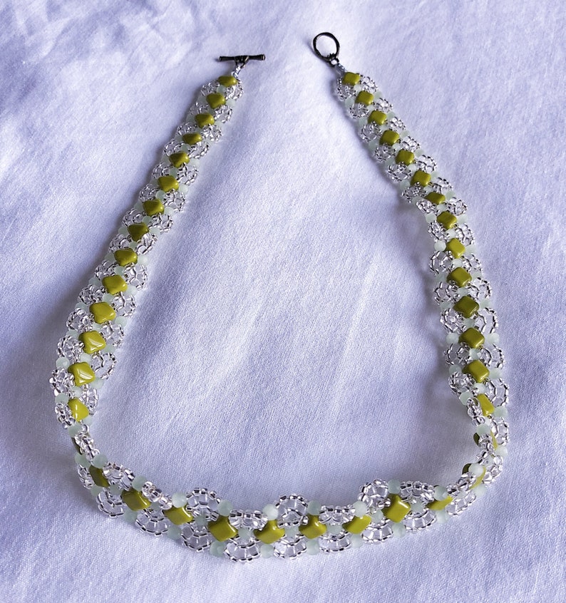 Green and Clear Beadwoven Flat Necklace Jade and Lime Green Tile Seed Bead Patterned Necklace Green Toned Tile Beadwork Necklace