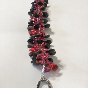 Pink and Black Seed Bead Patterned Bracelet Luminescent Pink Spiral Rope Design Helix Bracelet Black, Red and Pink Teardrop Bracelet image 5