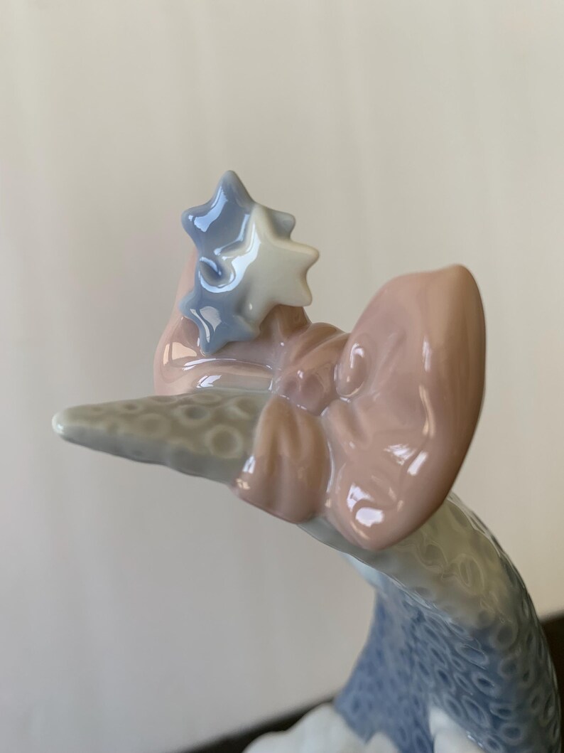 Lladro Heaven's Lullaby Figurine - Thumbnail 3