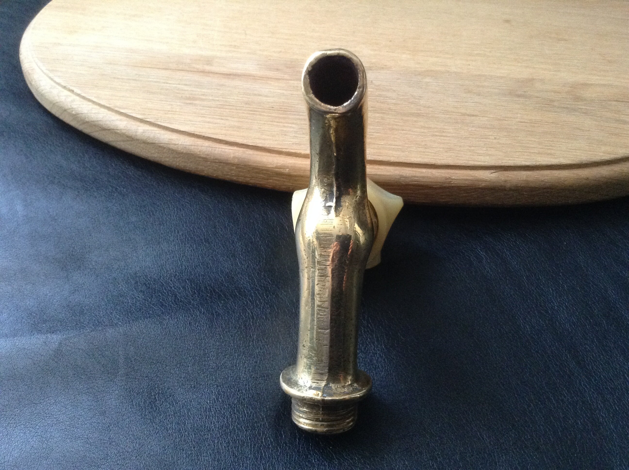 Vintage Brass Faucet Hot Cold Knobs Wall Faucet Bath Tub Etsy