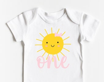 One Sun Pink Bow - You are my sunshine First Birthday Outfit ONESIES® - Infant Baby Bodysuit Sun theme Cake Smash You are my sunshine 01