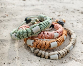 Collier anti-tiques en paracorde avec perles en céramique électromagnétique : Collection Désert