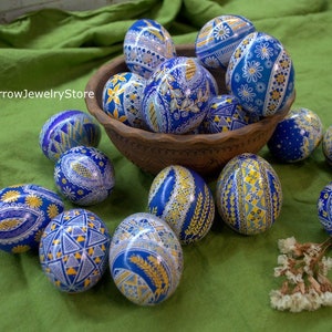Easter ornaments Ukraine souvenir Easter eggs Hand made Easter Eggs Traditional Ukrainian Pysanka Chicken easter egg Easter decoration