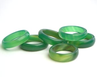 Green Agate Ring: Natural Gemstone Band, Unisex Boho Style