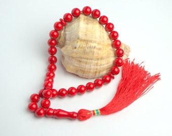 Mala de coral rojo: cuentas de oración de piedras preciosas con borla