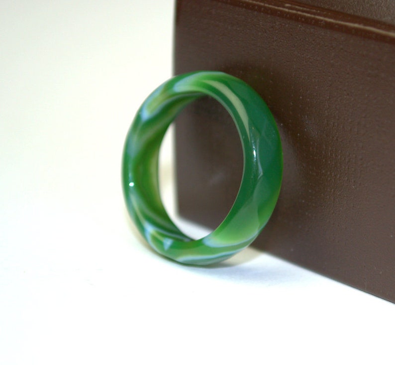 Natural Green Agate Ring Stone Band Solid Gemstone Faceted Etsy