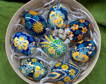 Ukrainian souvenir pysanka Holiday home decor Hand painted Easter ornaments Personalized easter egg Easter gift for mother Birthday gift her