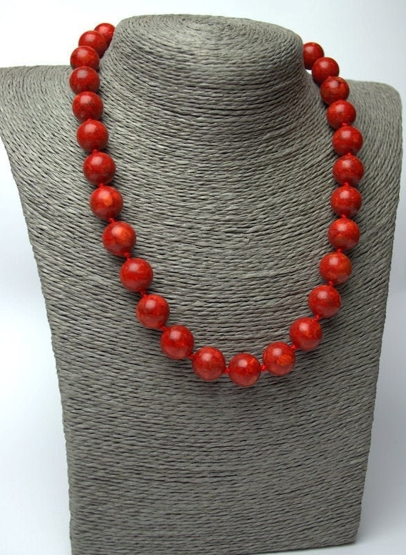 Red coral necklace Genuine coral beaded necklace Best gift for mom Gift for anniversary Gemstone statement necklace Christmas present idea