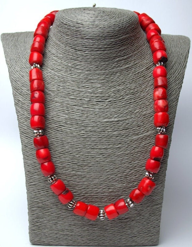 Collier de corail rouge naturel collier de perles vintage pour - Etsy ...