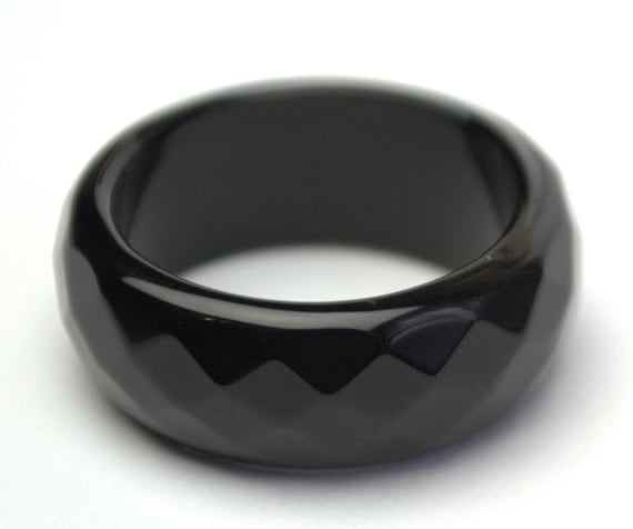 Faceted Black Agate Ring: Solid Stone Band, Sizes 7-10 - Etsy
