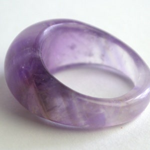 Natural Amethyst Ring band size 9 10 11 Carved stone ring Buffed top Eastern style ring Amethyst crystal gemstone jewelry Boho unisex ring