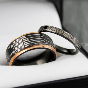 Platinenringe, Gamer Ringe, Paar Set Schwarz Wolfram Eheringe Rosegold Stufe Kante, Platine Schwarz Wolfram Eheringe