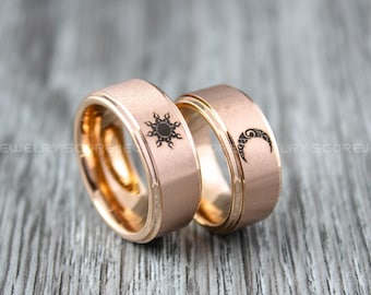 Anillos de sol y luna, juego de 2 piezas para parejas, bandas de tungsteno en oro rosa de 14 quilates con borde escalonado, anillos tribales de sol y luna, anillos de boda de tungsteno de 8 mm