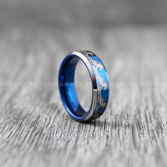 Blue wave wedding band | Beachweddingtips.com