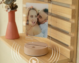 Custom Music Plaque One-Click Play, LED Night Light with Speaker
