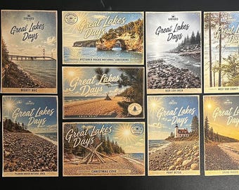 Lakes Postcard Collection: Michigan Beaches, Rockhounding Scenes (12 Count)