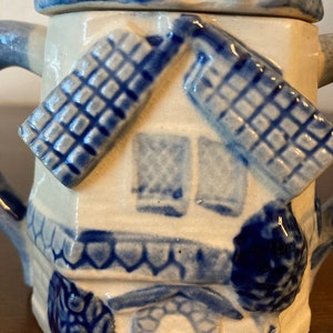 Danish windmill blue and white sugar bowl and lid made in Japan vintage image 3