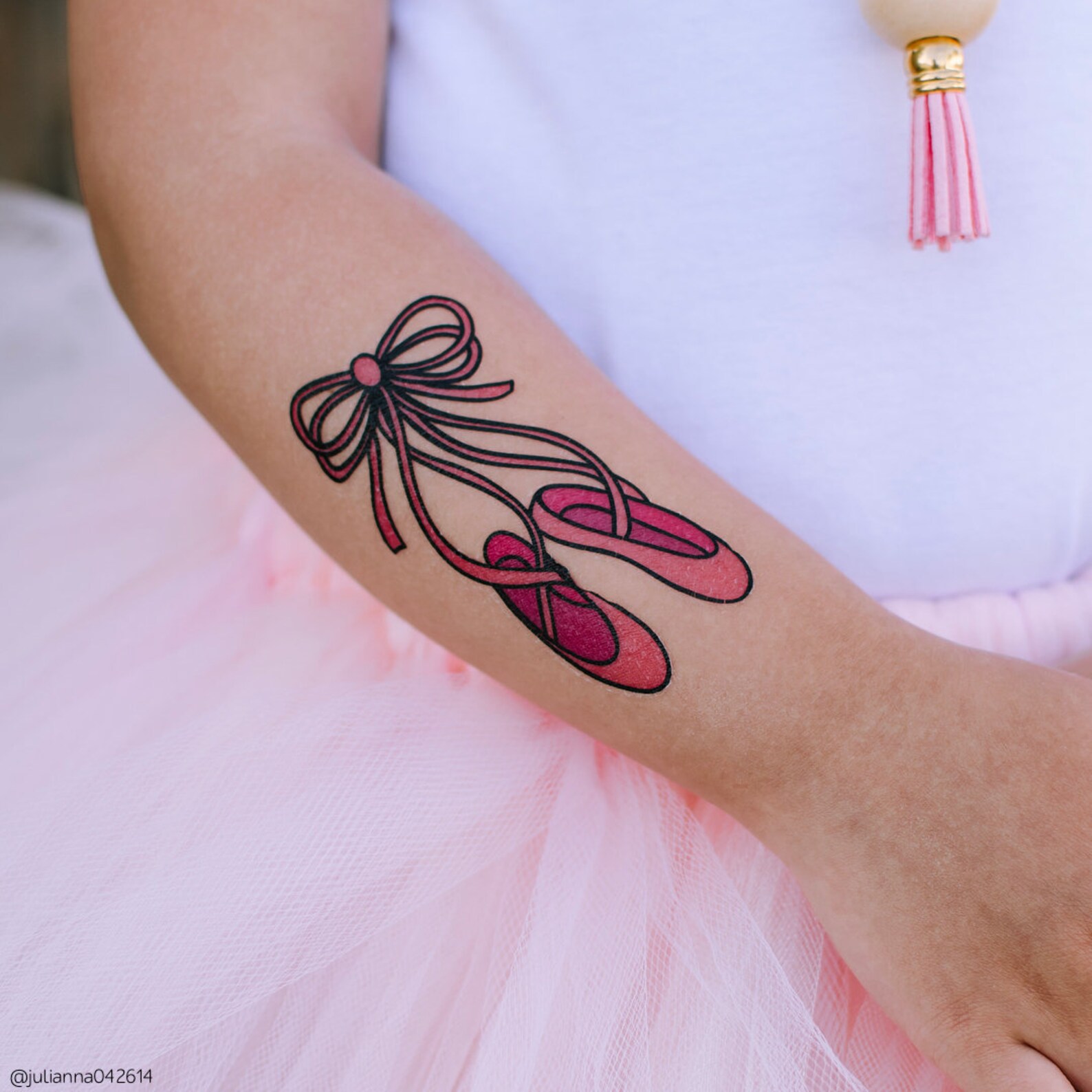 temporary tattoos pointe. set of 3 dancing ballet shoes tattoos. pink pointe kids tattoos, gift for little ballerina. ballet bir