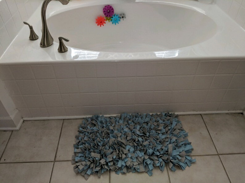 Purple/Aqua/Gray/Paw Polka Dot Washable Snuffle Mat/ Pet Nose Work Foraging Pick Your Size image 10