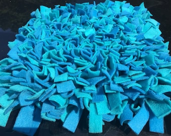 Machine Washable Easy To Store Roll-Up Blue/Aqua Snuffle Mat Choose Your Size