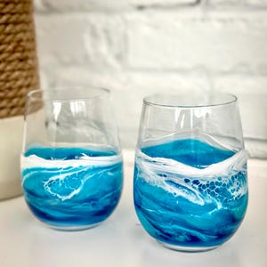 Resin Wave Stemless Wine Glass - Beach Glassware – Unique Ocean-Inspired Glassware - Wedding Gift Beach - Beach Wedding Favor