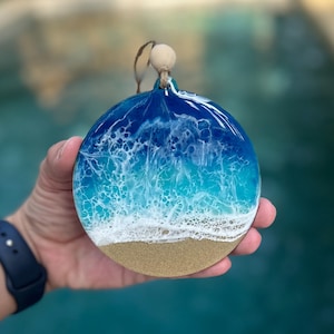 Ocean Waves Resin Bauble  - Epoxy Resin Waves Circle ornament - Beach Decor - Nautical Christmas - Beach Wedding Gift Favor