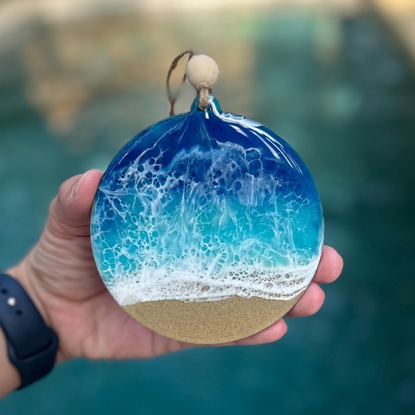 Ocean Waves Resin Bauble  - Epoxy Resin Waves Circle ornament - Beach Decor - Nautical Christmas - Beach Wedding Gift Favor