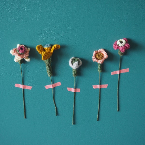 Fleurs en crochet pour composition florale et décoration