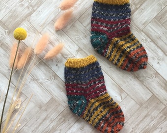 Soy - Pair of knitted socks for baby birth gift 0/6 months