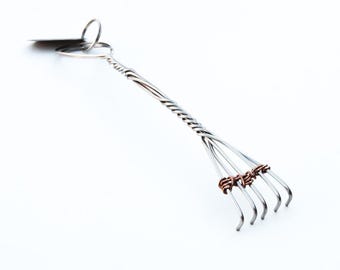 Fingers Junior Backscratcher