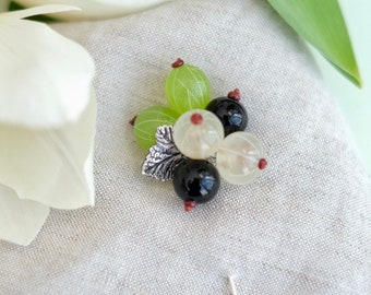 Gooseberry and currant lampwork needle brooch