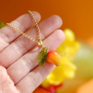 Murano glass lampwork mango pendant