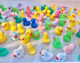 Tiny Resin Duck, Duck with Sunglasses – Miniature Duck Figurine, Desk Buddy, Fairy Garden Decor, Collectible Cute Gift