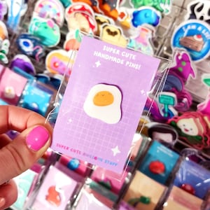 Egg Pin, Handmade Pins, Pin Badges UK, Fried Egg Pin Badge, Egg Gifts, Breakfast Art, Cute Egg, Cute Food, Cute Pin
