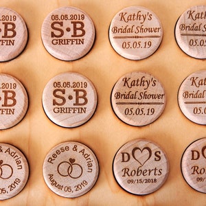 Engraved Wood Wine Stoppers Wedding Favor Personalized Bottle Cork Stopper Set image 3