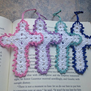handmade crochet cross bookmarks, ornament, charm, appliqué, home decor, 1 set of 4