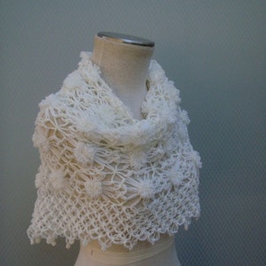 Matrimonio scialle, scialle nuziale, bolero da sposa, da sposa bolero, scialle, scrollata di spalle, scialle uncinetto, matrimonio invernale copricostumi, avorio Shawi, spalla scialle,