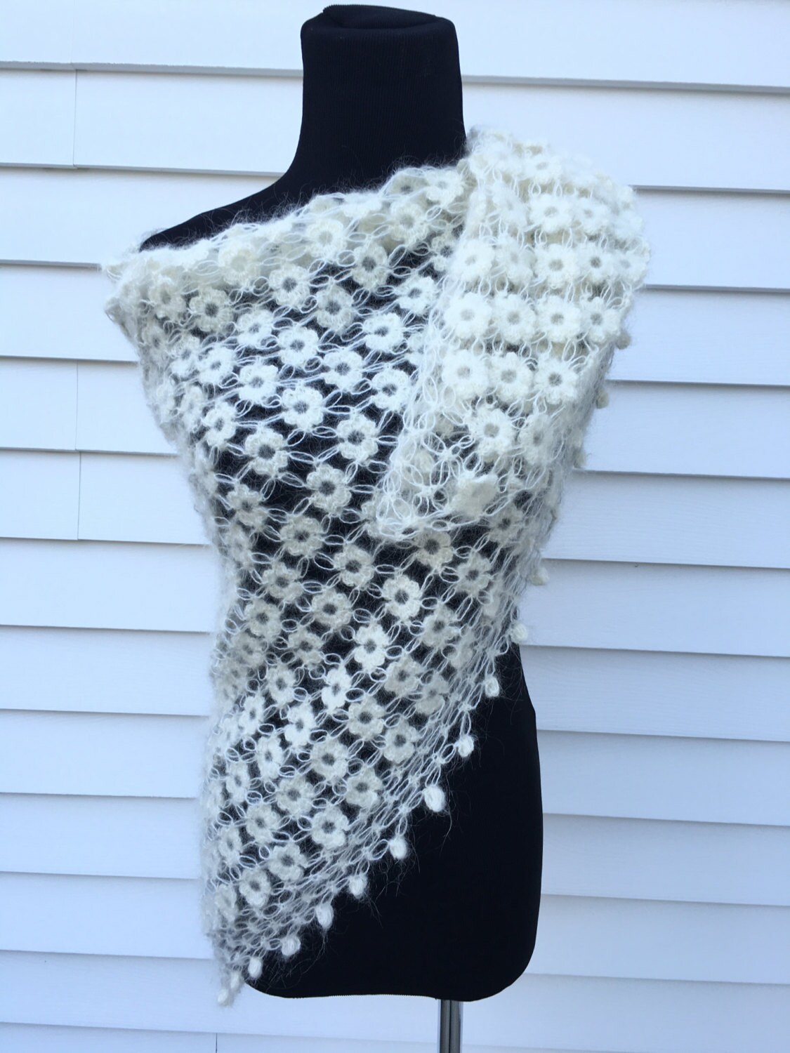 blush shawl for wedding