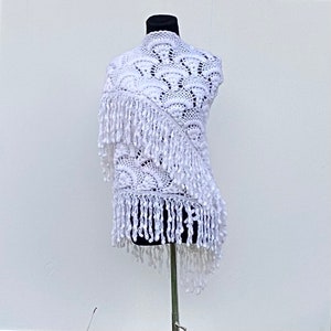 Unique Stile,Wedding Shrug,Bridal Bolero,Crochet,Shawl,Wedding Cape,Winter Wedding Cover Ups,Shawl,Fall Wedding Shawl,White shawl,Hand made.