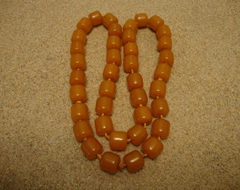 Vintage 27" Semi Translucent Butterscotch Bakelite Necklace! Barrel Beads; 125g!