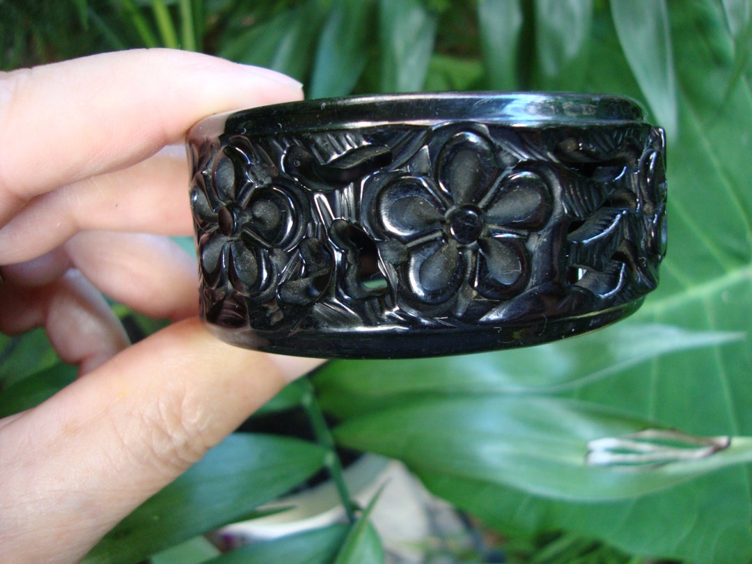 FAB Vintage Bakelite Clamper Bracelet True Black W/ Open Work Etsy