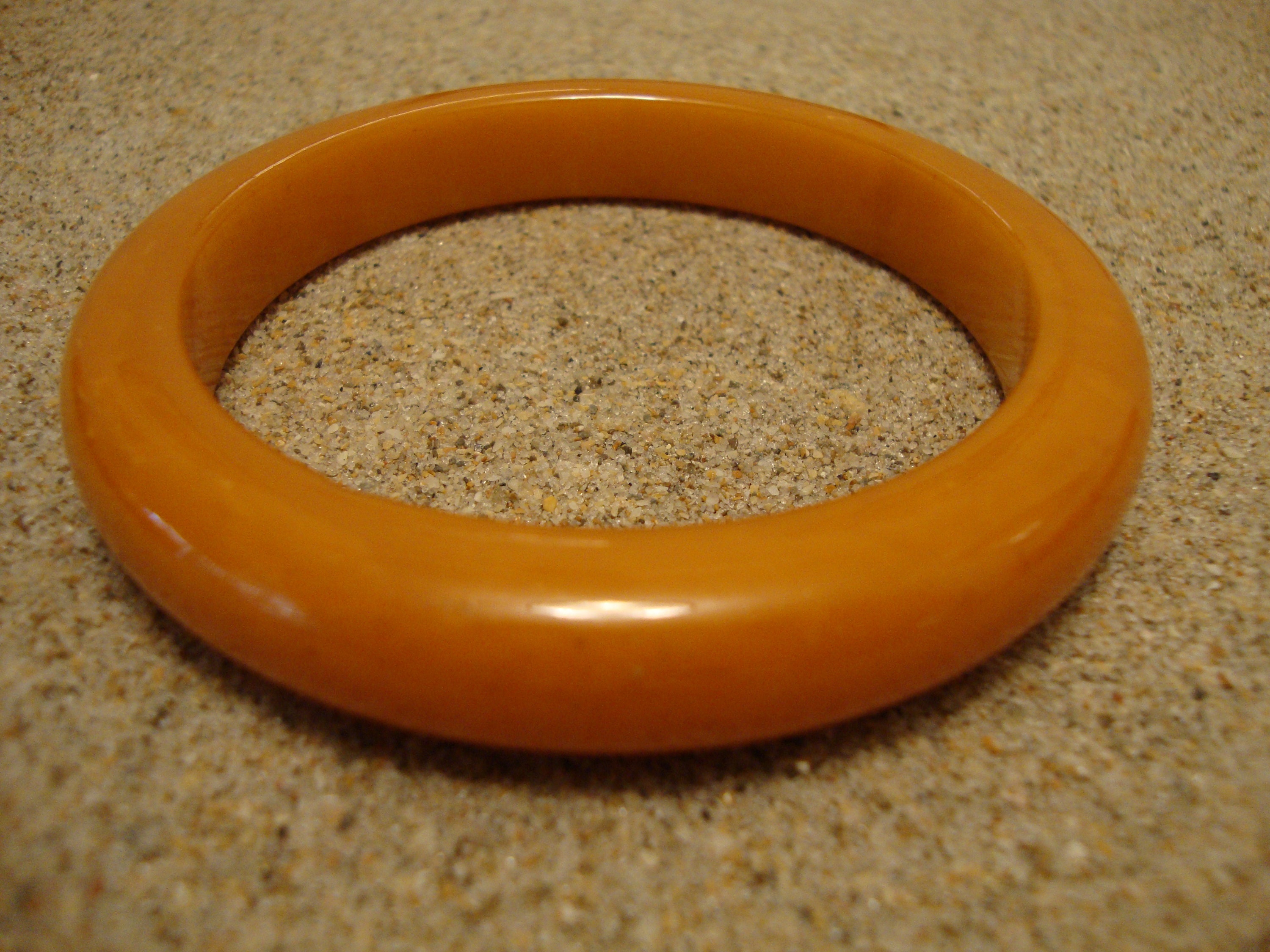 ヴィンテージ 1/2 インチ ベークライト ブレスレット! 厚さ 3/8 インチ