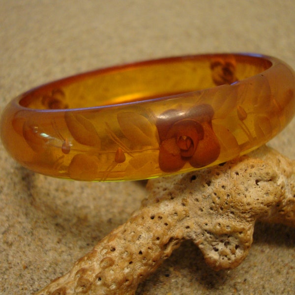 AWESOME 1/2 "Omgekeerd gesneden bakeliet armband! Mooie Bloem & Blad houtsnijwerk!