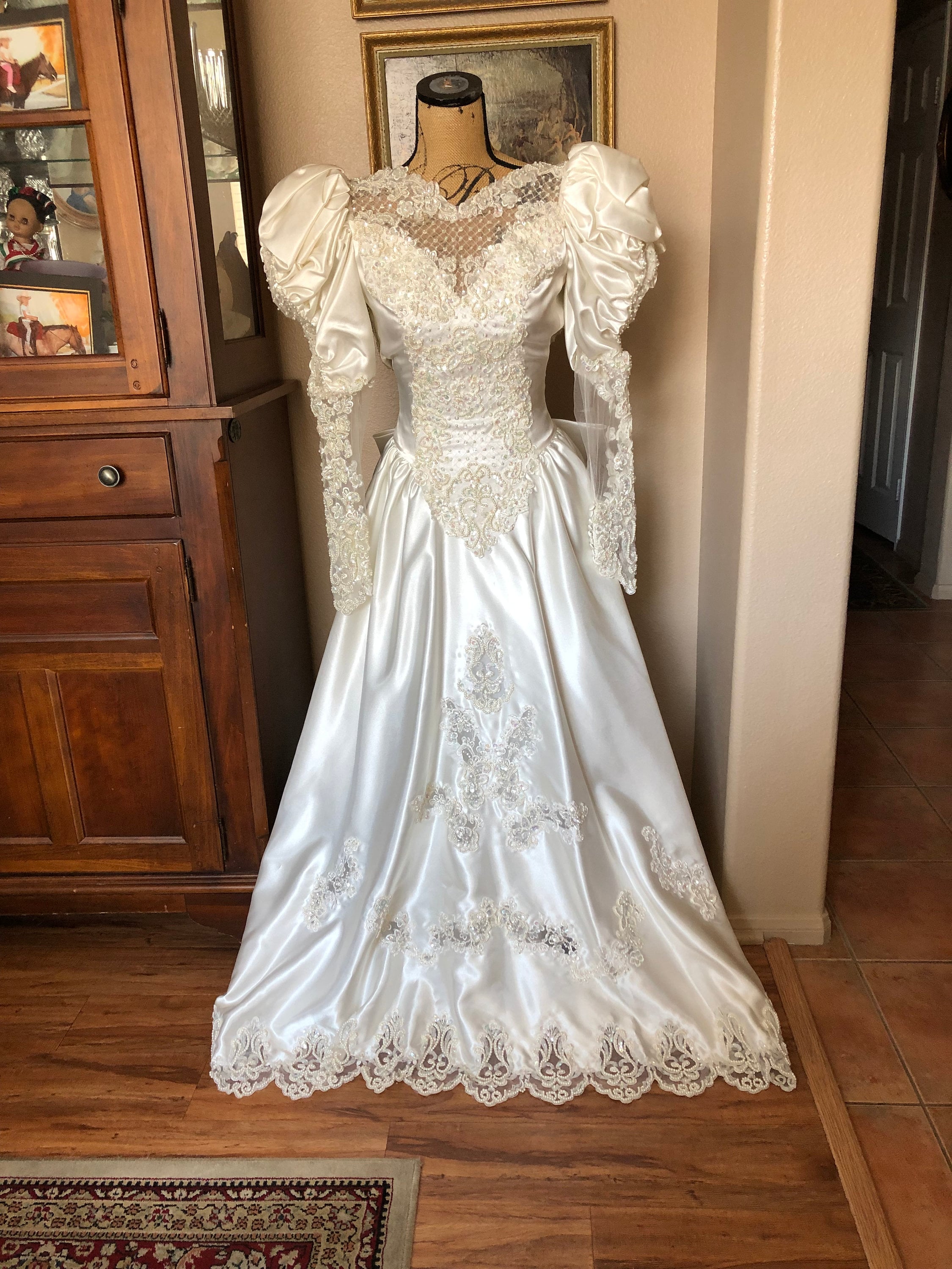 1990s wedding dress